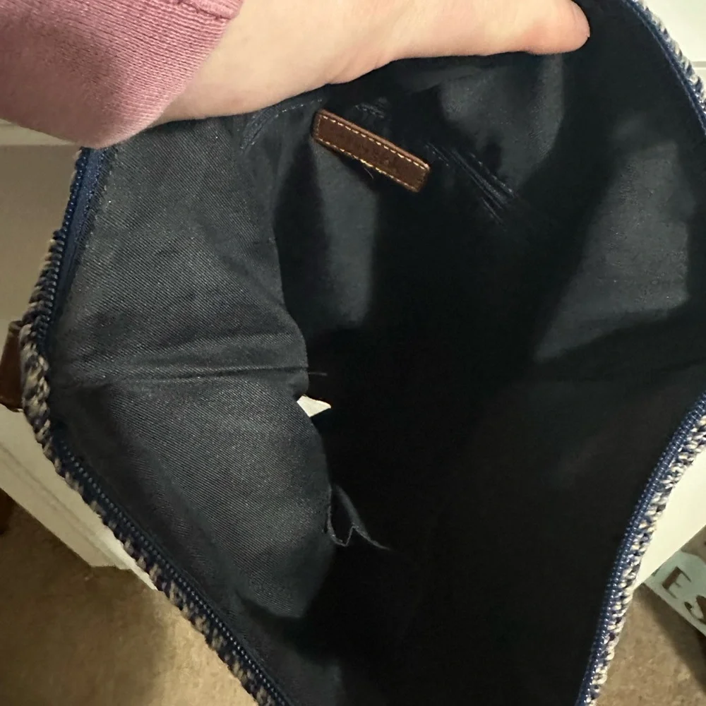 The Sak Purse - Picture 4 of 5